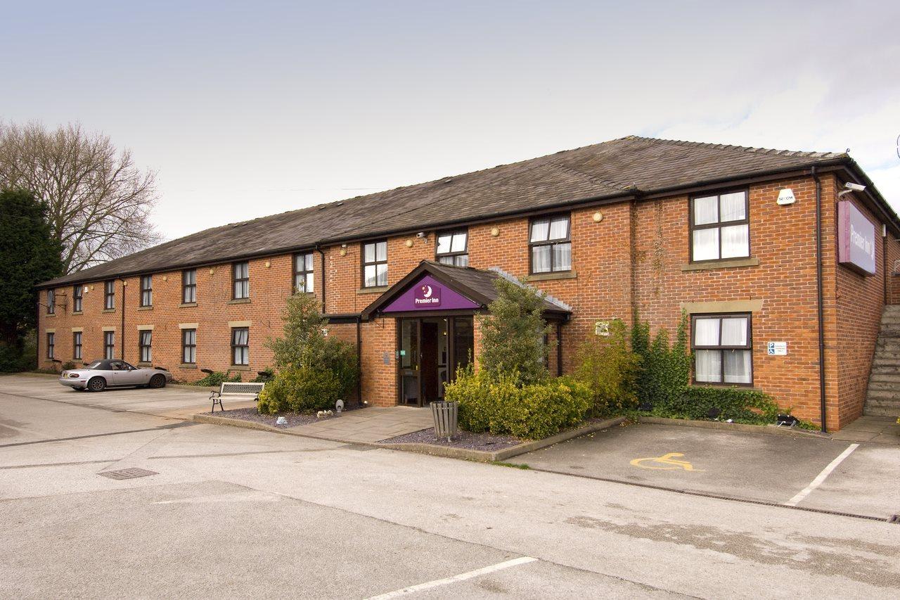 Premier Inn Crewe Nantwich Exterior foto